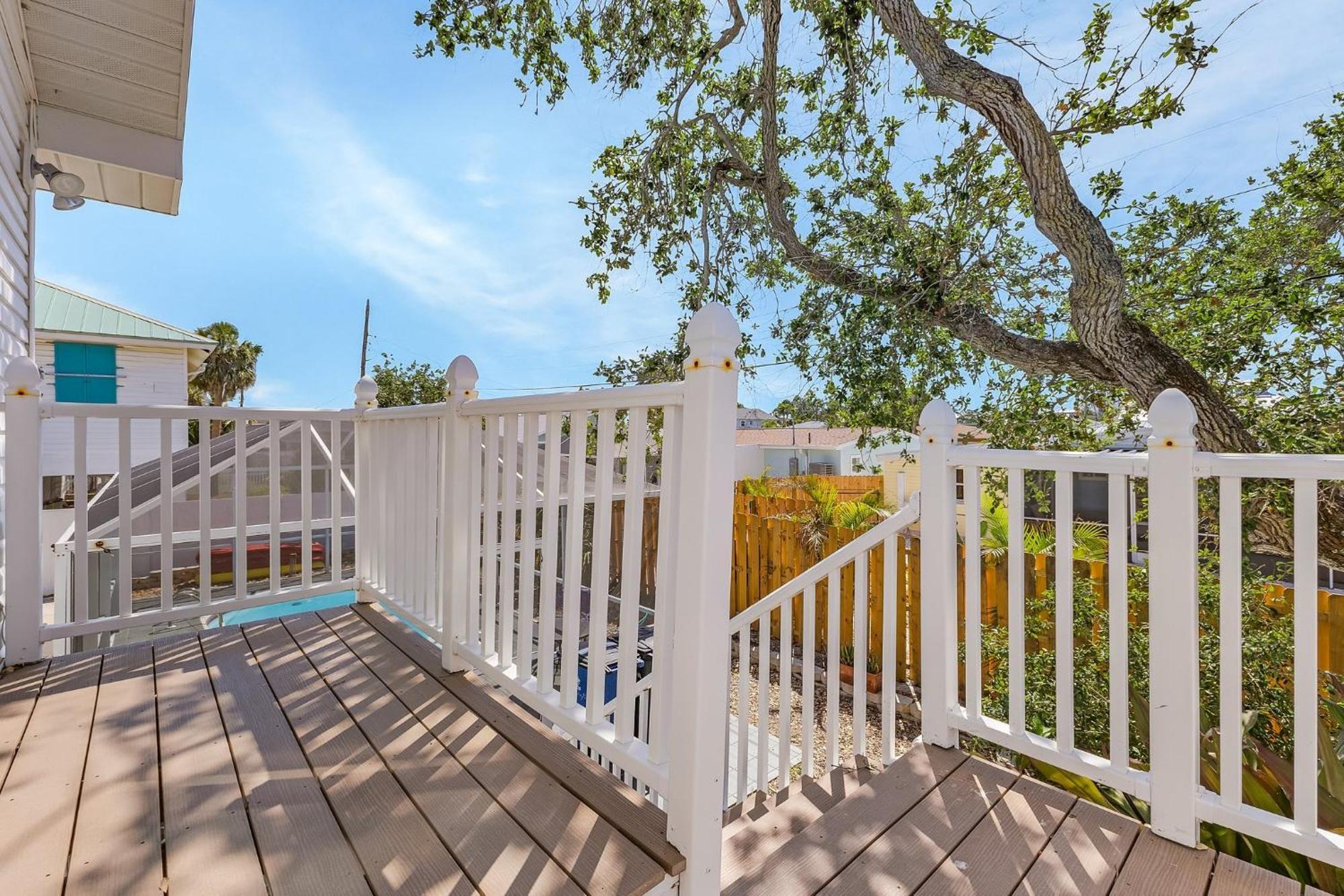 140 Barefoot Bungalow: 4Br/2Ba W/ Heated Pool! Форт Майерс Бийч Екстериор снимка